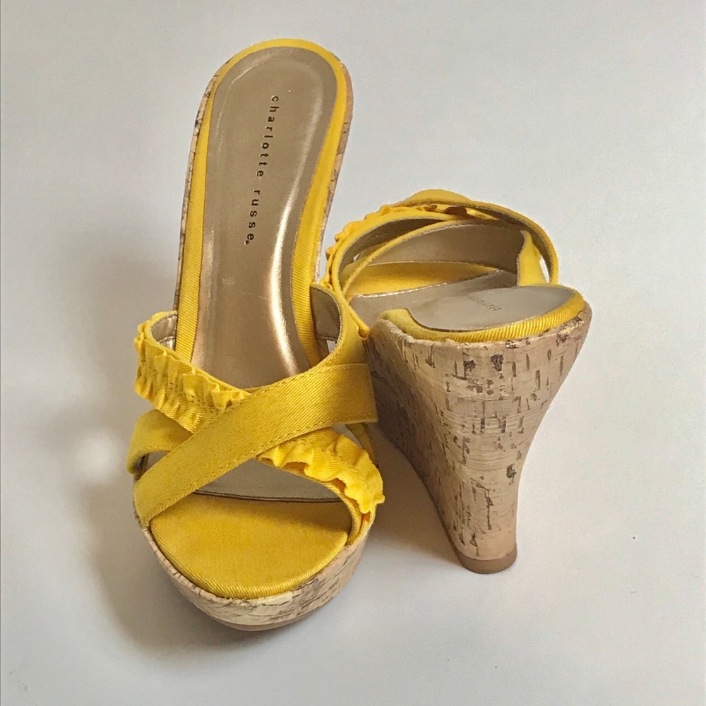 Yellow wedges